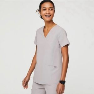 SLATE Figs PETITE XS set Casma 3-pocket top and Zamora high-waisted joggers